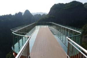 Guilin Mount Tianmenshan Viewing Deck